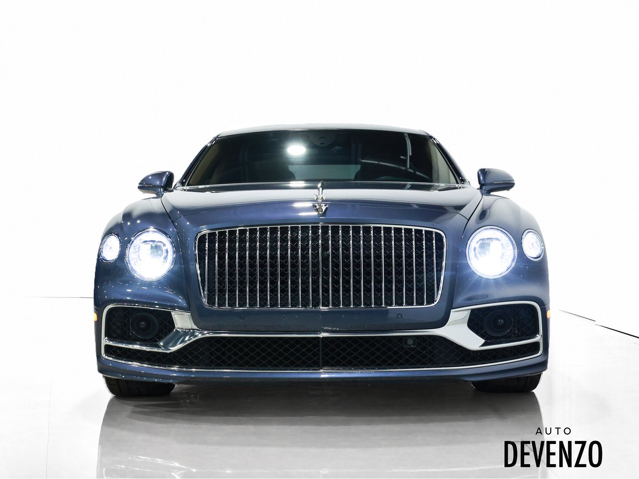 2022 Bentley Flying Spur Grey Saint-Eustache - photo #5