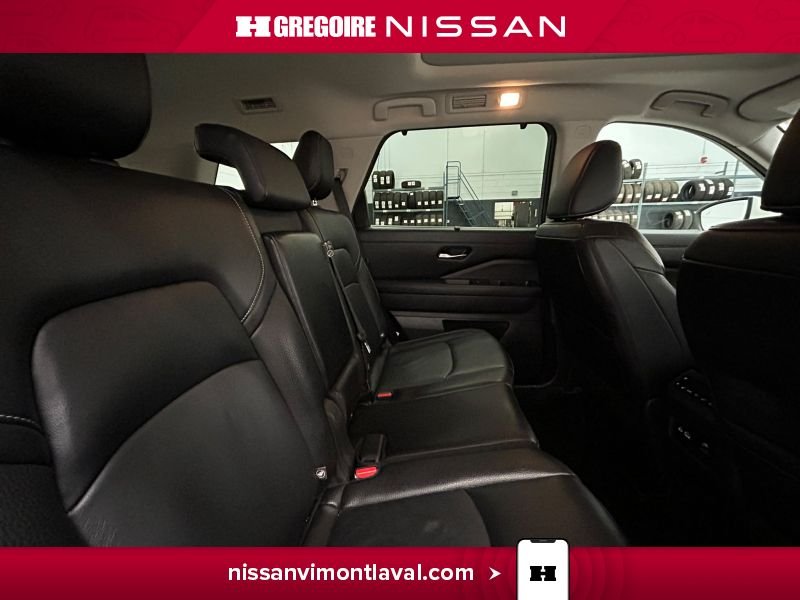 Nissan Pathfinder 2024 Blanc Saint-Eustache - photo #24