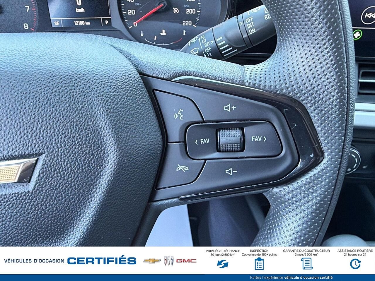 2025 CHEVROLET TRAX Traction avant 4 portes LS White Montmagny - photo #12