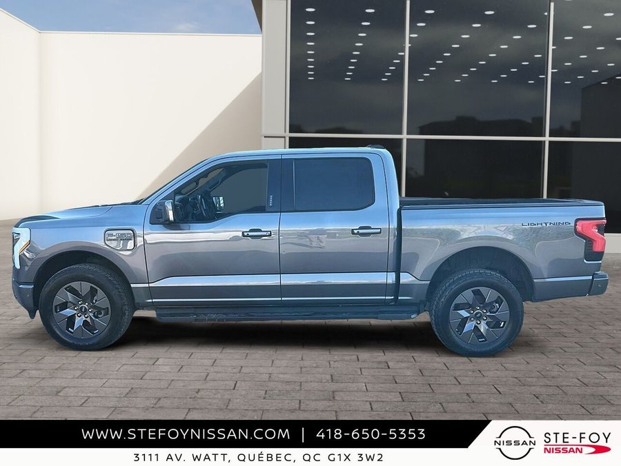 Ford F-150 Lightning LARIAT STANDARD RANGE S6855 2023 Gris