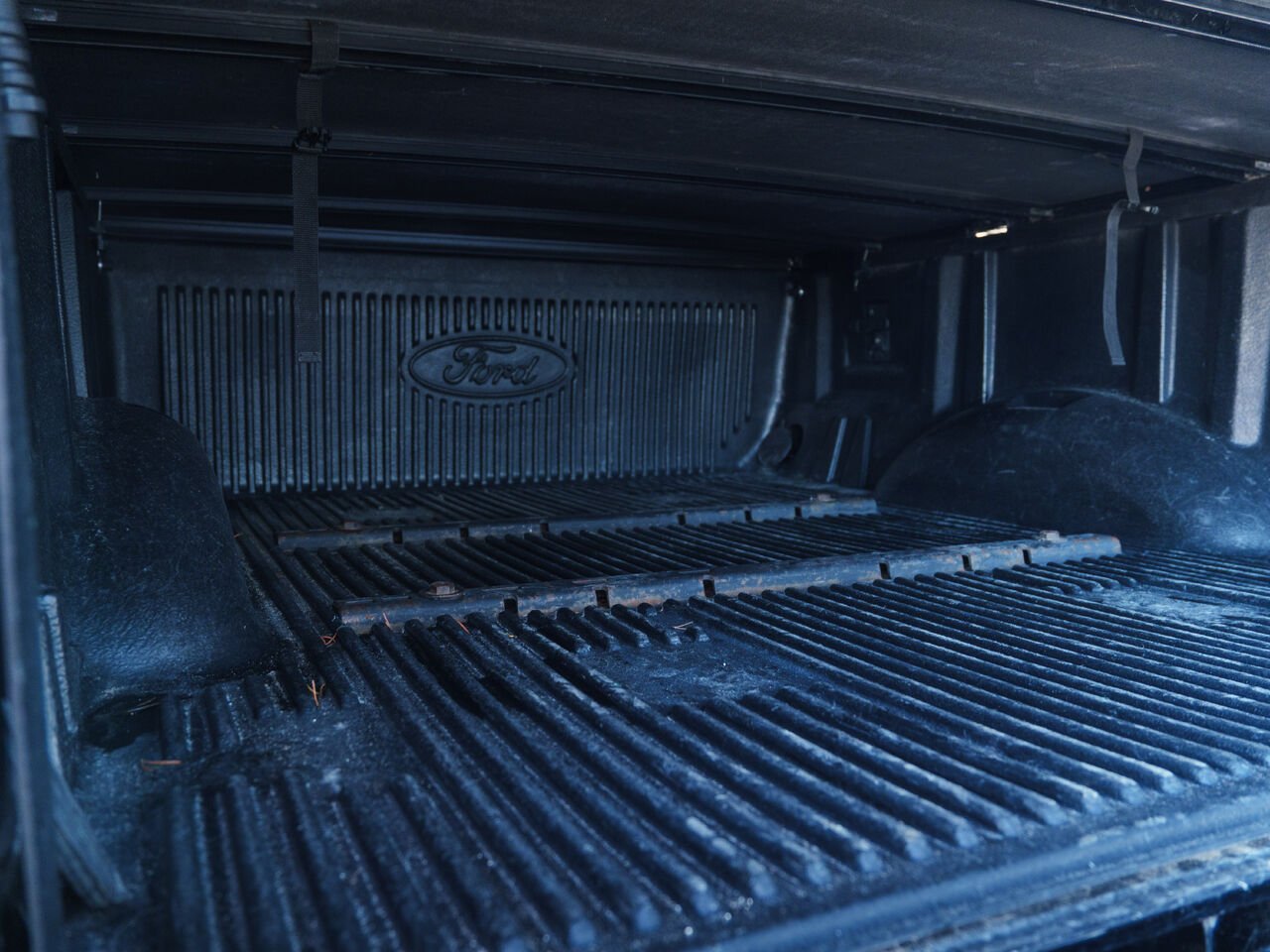 Ford F-150 A2656 | Cab SuperCrew 4RM 145 po XLT 2016 Noir Val-d'Or - photo #9