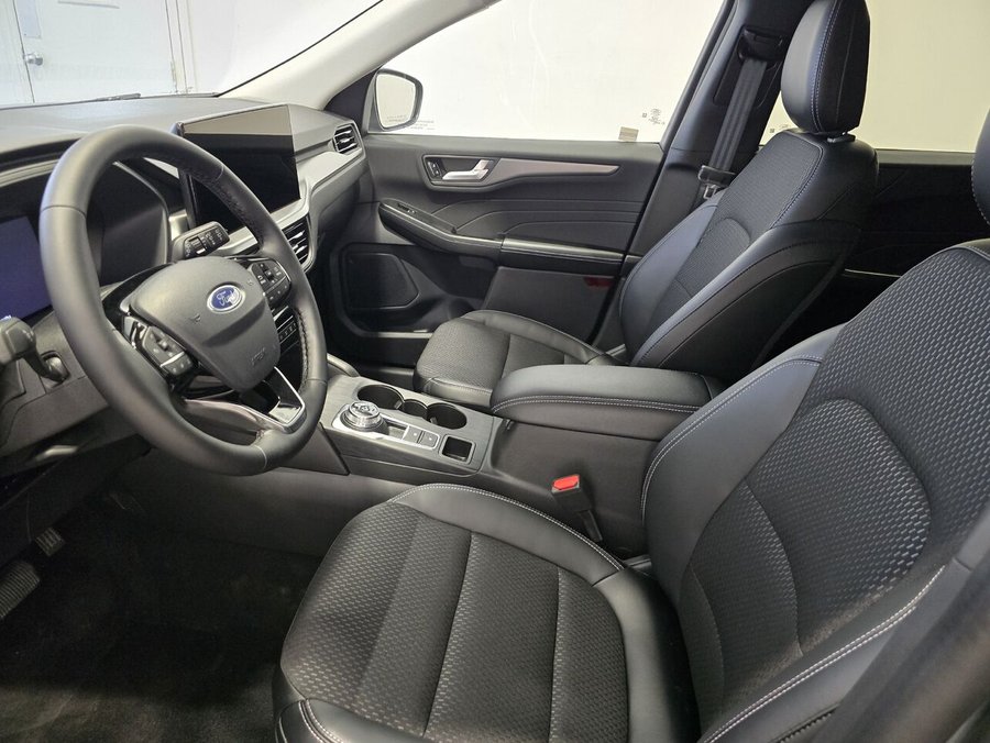 2025 Ford Escape Carbonized Grey Metallic