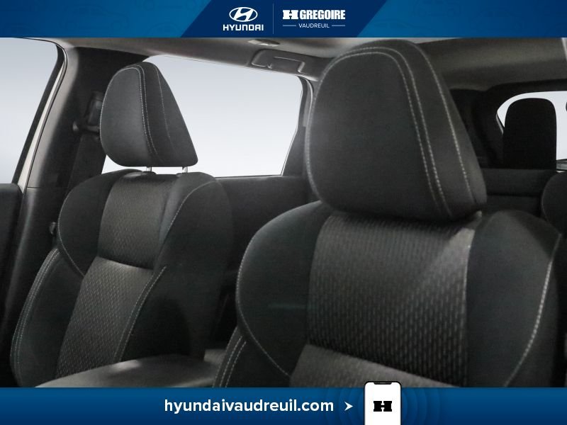 Mitsubishi Outlander YA865 | SE S-AWC 2023 Argent Laval - photo #13
