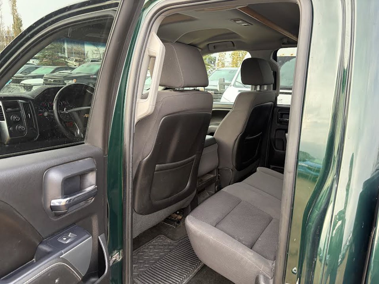 2014 Chevrolet Silverado 1500 4WD Double Cab Standard Box LT w/1LT Rainforest Metallic Sherwood Park - photo #5