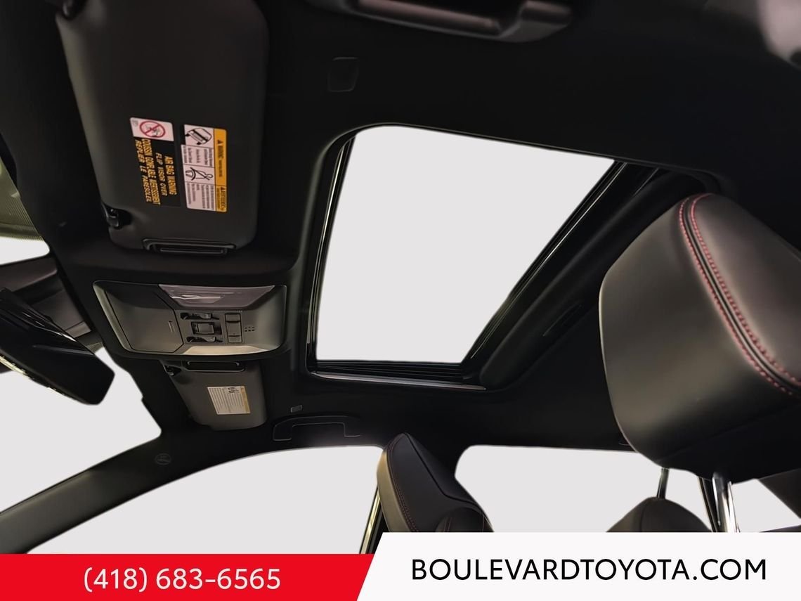 Toyota RAV4 Prime (PHEV) 98770A-67 | XSE 2024 Blanc Québec - photo #12