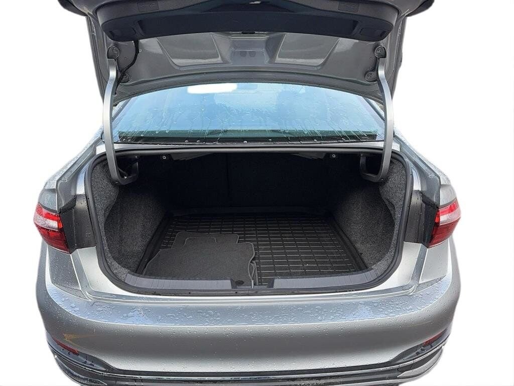 Volkswagen Jetta Highline 2024 Baie-Comeau - photo #6