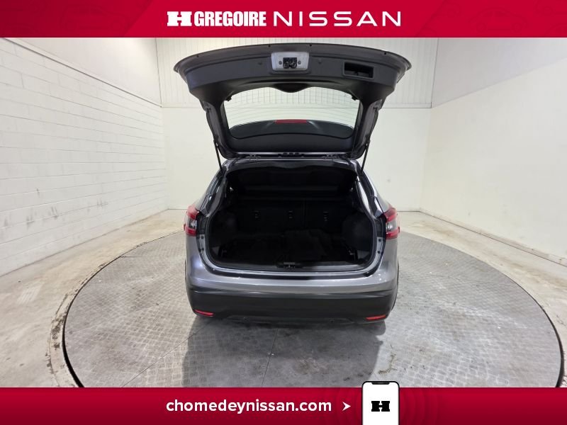 2020 Nissan Qashqai Grey Blainville - photo #25