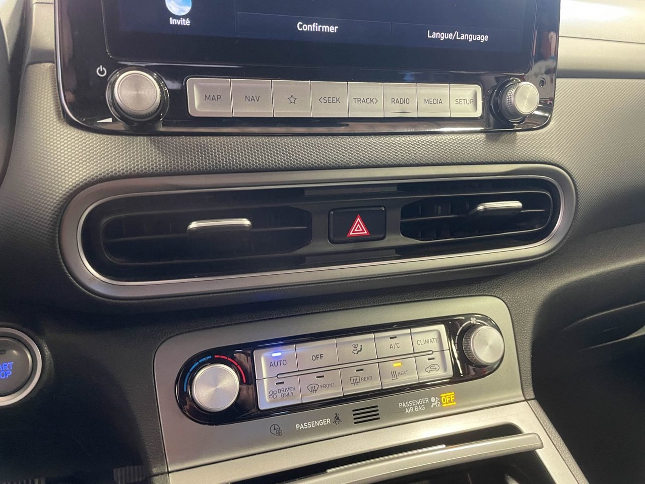2023 Hyundai Kona Electric PREFERRED *CHARGE RAPIDE* SIEGES CHAUF *REG ADAPT Red Saint-Jérôme - photo #16