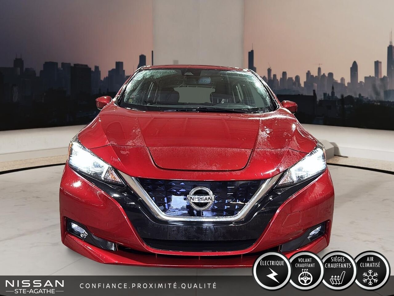 Nissan LEAF S à hayon 2019 Rouge Saint-Jérôme - photo #1