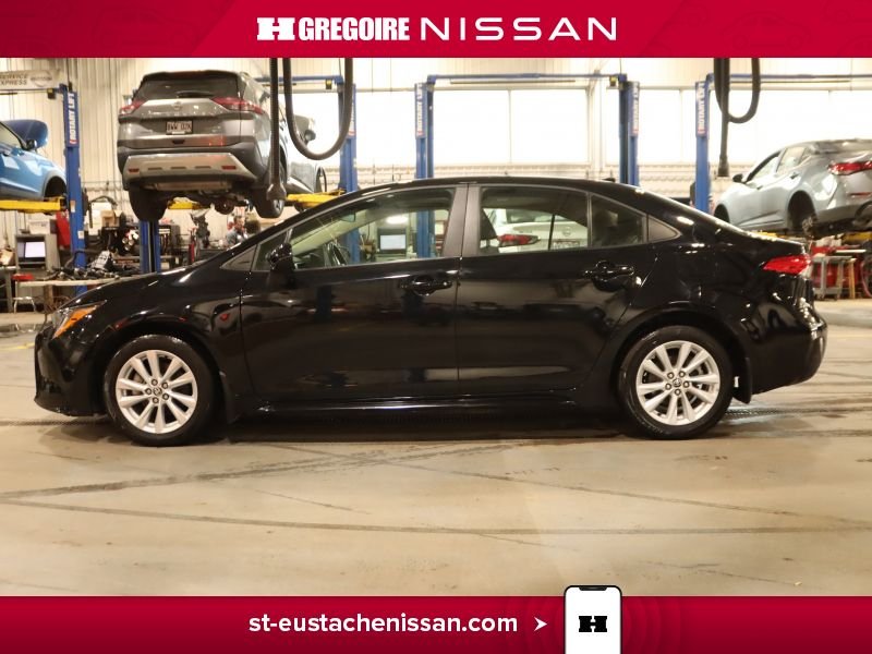2024 Toyota Corolla Black Saint-Eustache - photo #5