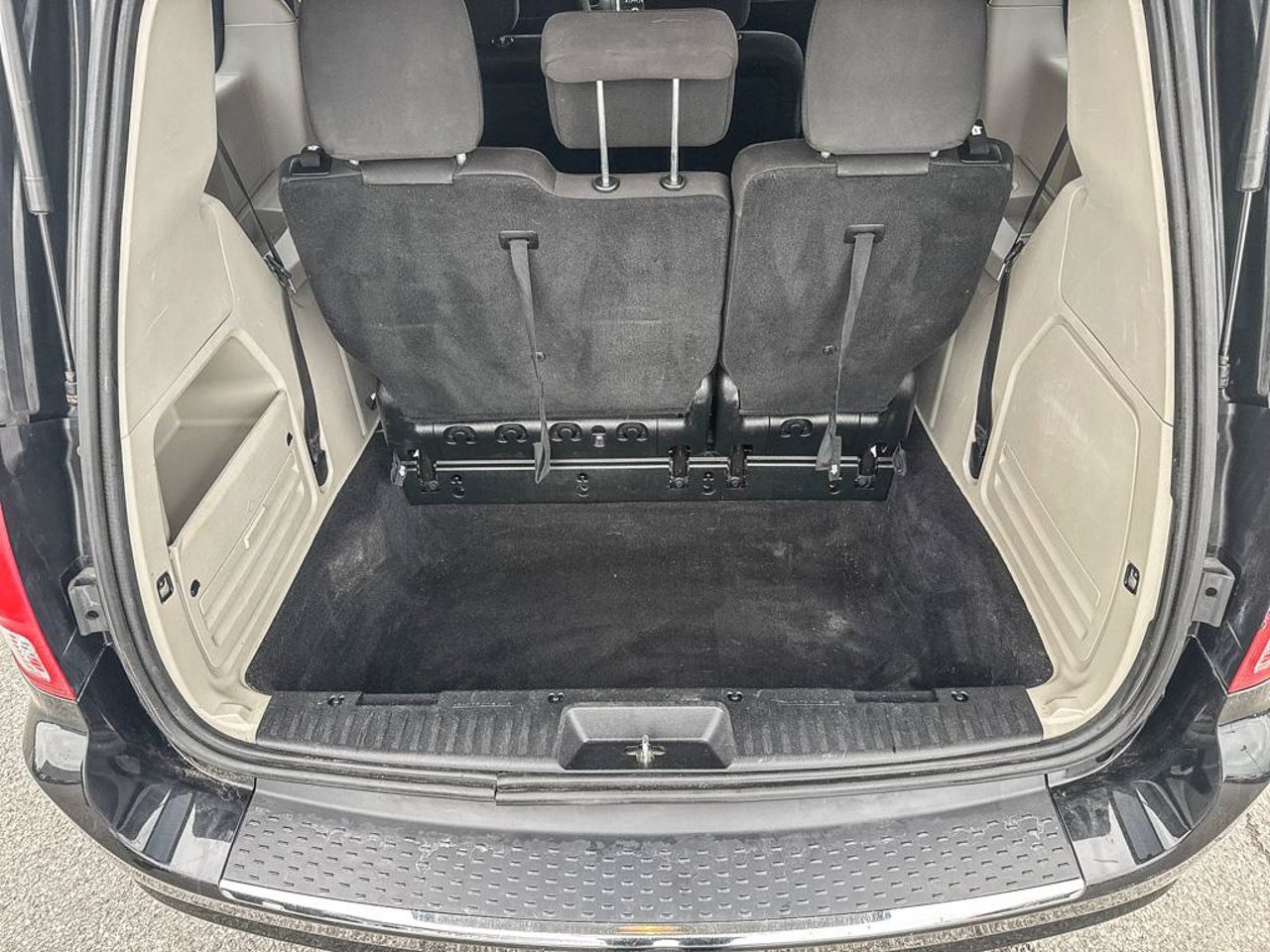 2019 Dodge Grand Caravan 2C4RDGBGXKR526871 Black Mirabel - photo #14