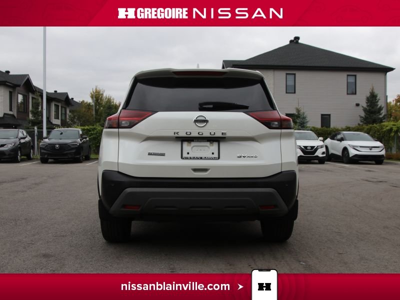 2021 Nissan Rogue White Saint-Eustache - photo #7