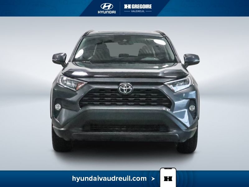 2020 Toyota Rav 4 Grey Blainville - photo #2