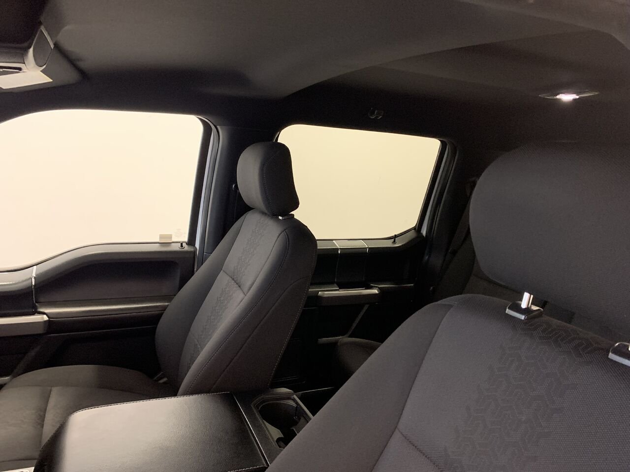 Ford F-150 XLT SPORT SUPERCREW XLT cabine SuperCrew 4RM caisse de 5,5 pi 2019 Blanc Châteauguay - photo #30