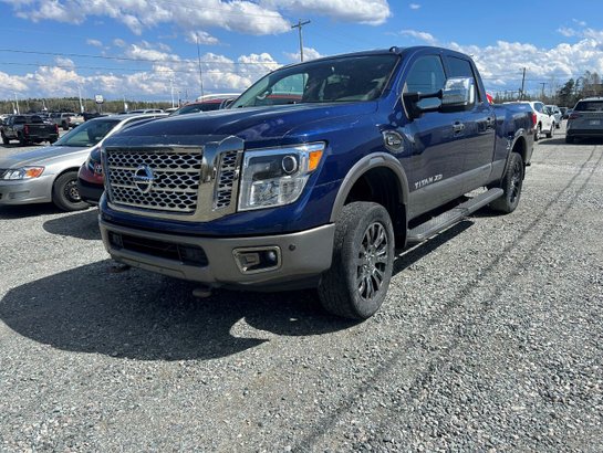 2018 Nissan Titan XD 2018 Blue