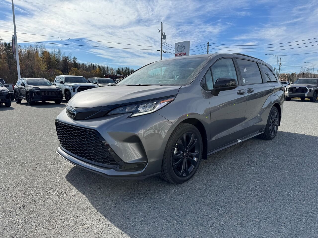2026 Toyota Sienna XSE TA 7 places Grey Val-d'Or - photo #0