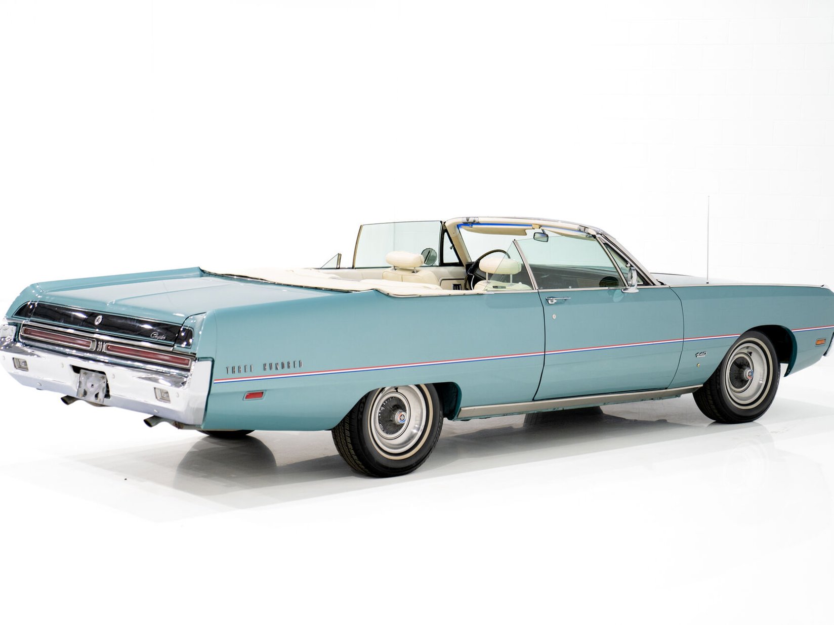1969 Chrysler 300 Blue Montreal - photo #33