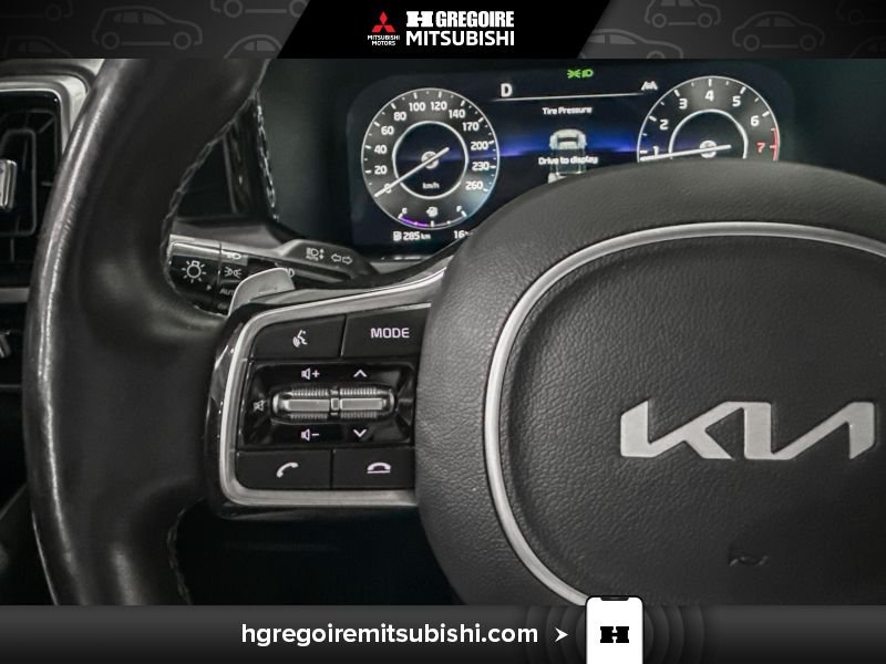 2023 Kia Sorento Grey Blainville - photo #24