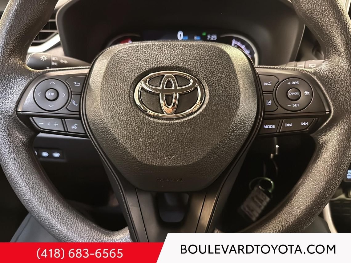 Toyota RAV4 531713-108 | LE 2024 Noir Québec - photo #6