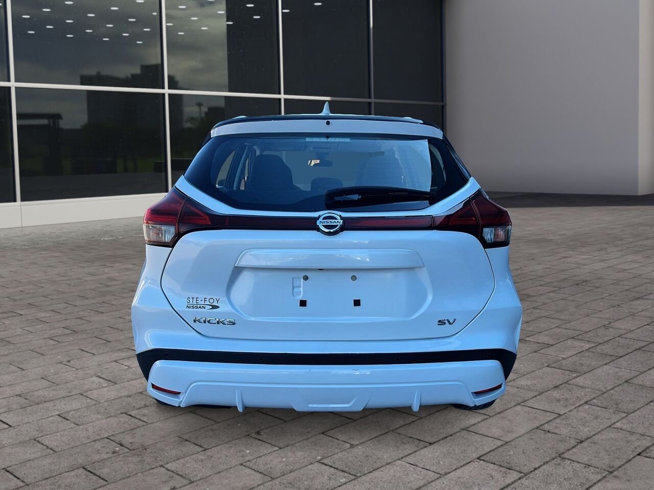 Nissan Kicks SV TA 2021 Blanc Québec - photo #2