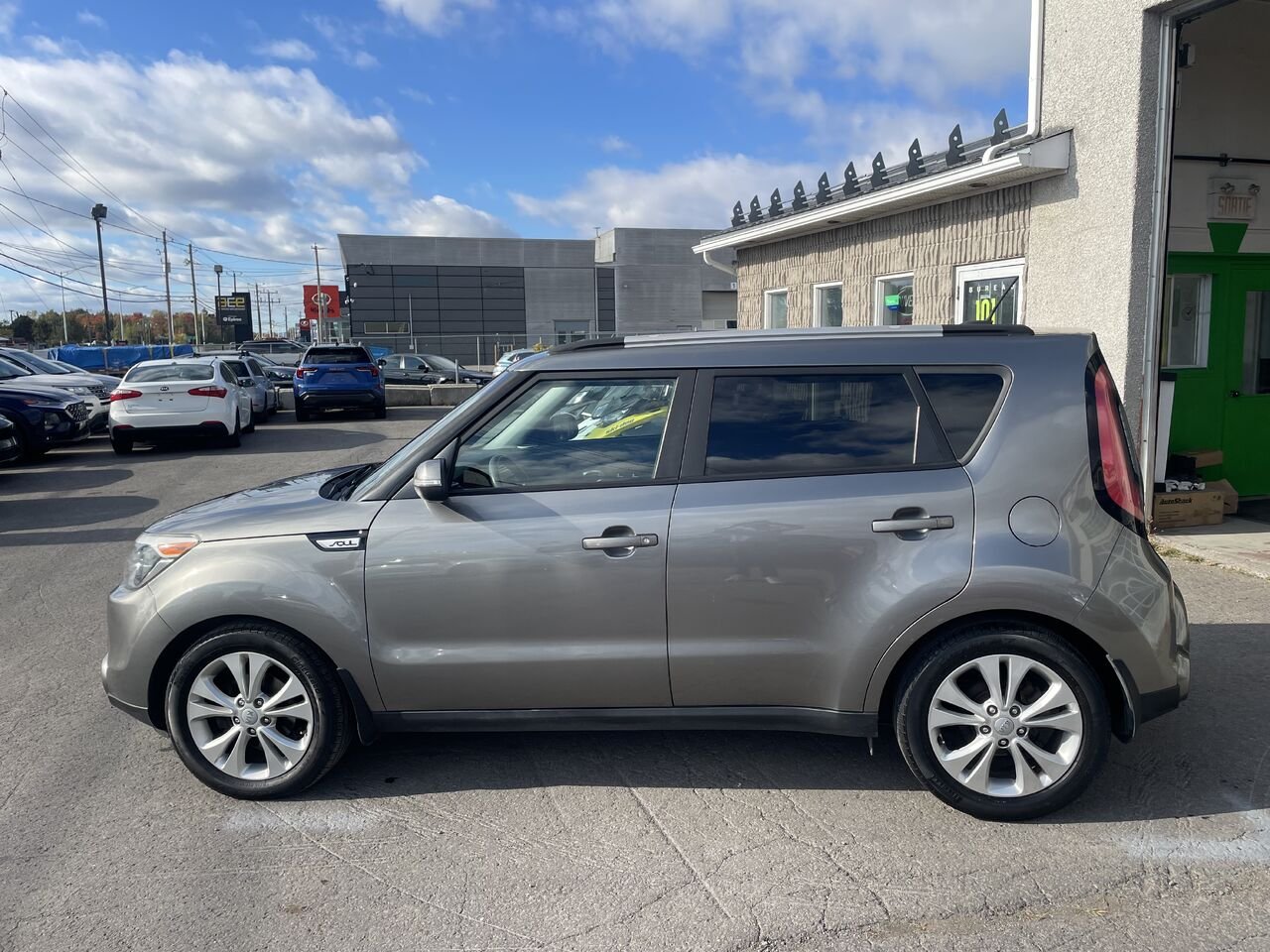 2015 Kia Soul Silver  - photo #12