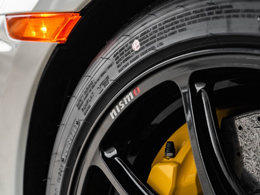 2021 Nissan GT-R NISMO White
