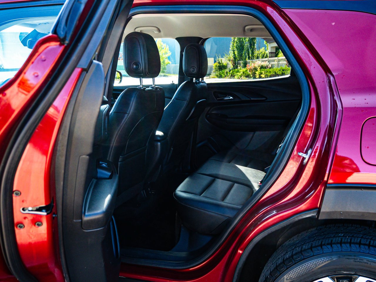 2021 Chevrolet Trailblazer FWD 4dr LT Red Sherwood Park - photo #28