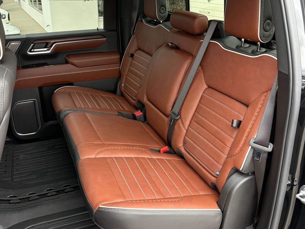 2025 GMC Sierra 2500HD Denali Ultimate Black Gatineau - photo #15