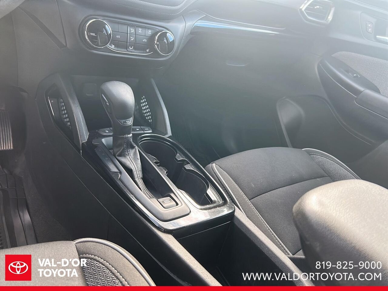 2021 Chevrolet Trailblazer Traction intégrale, 4 portes LT Black Val-d'Or - photo #11