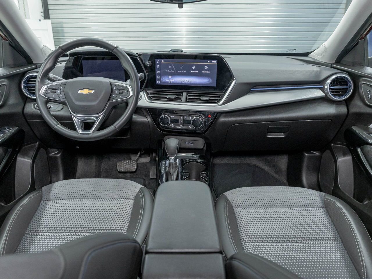 Chevrolet Trax LT *SIÈGES / VOLANT CHAUFF* CARPLAY REG ADAPT WIFI 2025 Rouge Saint-Jérôme - photo #10