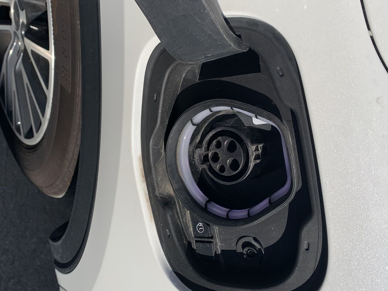 2023 Ford Escape White Châteauguay - photo #5