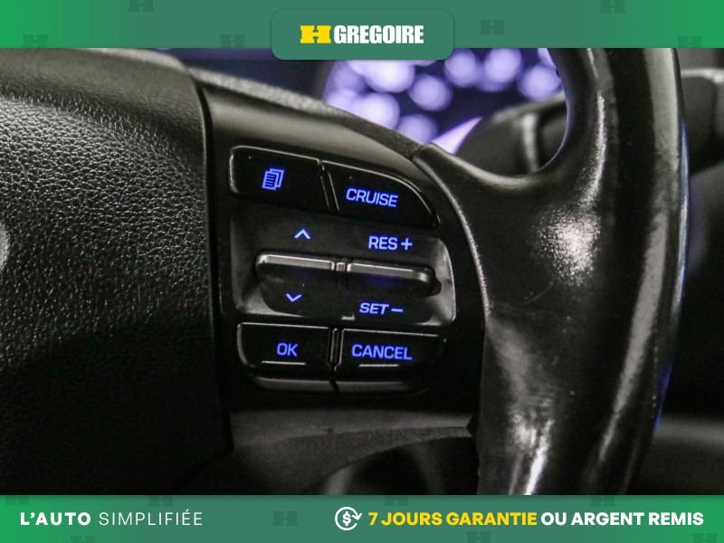 Hyundai Elantra 822787 | Preferred AUTO A/C NAV GR ELECT MAGS CAM RECUL BLU 2019 Gris Laval - photo #20