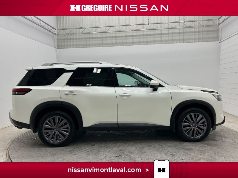 Nissan Pathfinder SL AWD Cuir Caméra Toit Pano à partir 2.99% 2024 Blanc