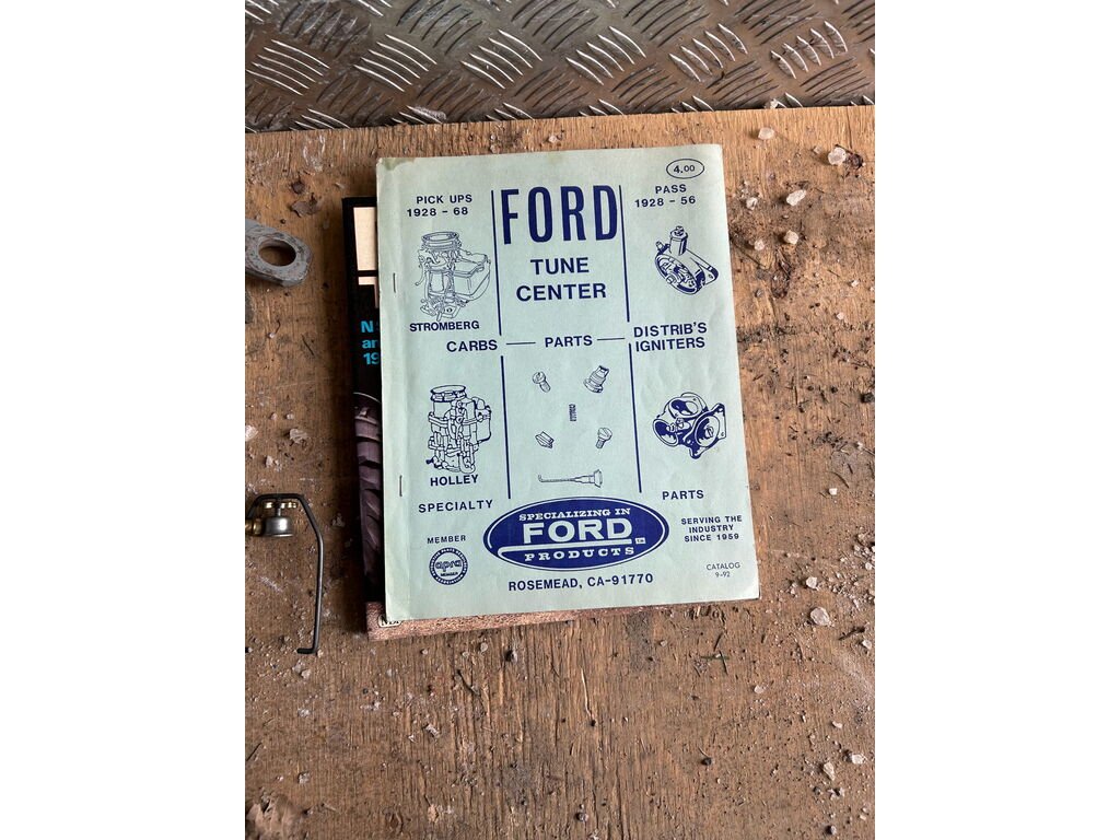Ford Others Tracteur Massey Fergusson Antiquité 1955 Val-David - photo #17