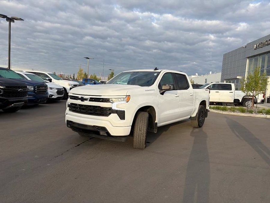 2025 Chevrolet Silverado 1500 RST Premium True North 5.3L | Power Sunroof White