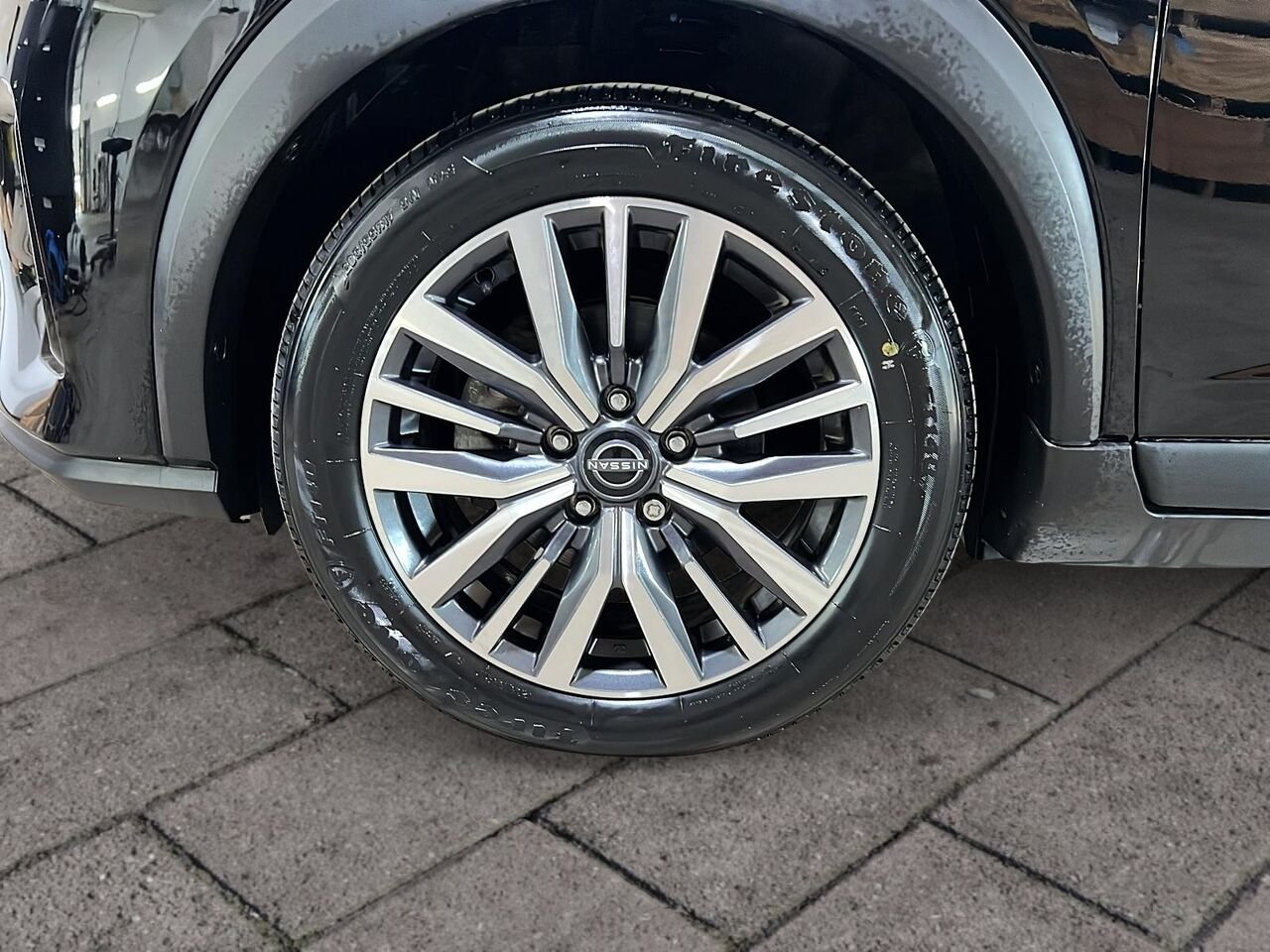 2024 Nissan Kicks SV TA Black Québec - photo #6