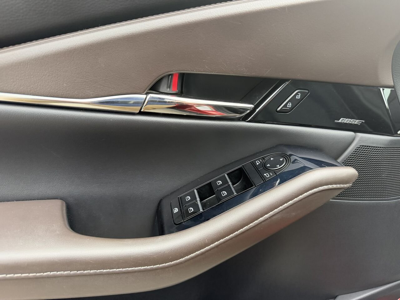 2022 Mazda CX-30 GT AWD Red Laval - photo #12