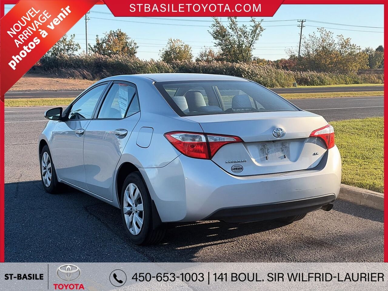 TOYOTA COROLLA 2014 Argent Saint-Basile-le-Grand - photo #1