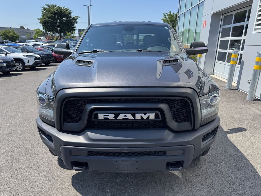 Ram 1500 Classic Warlock 4x4 boite de 5,7 pieds 2023 Gris