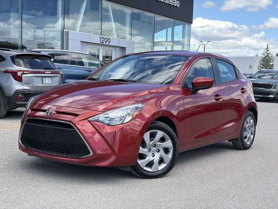 2020 Toyota Yaris 2020 Red