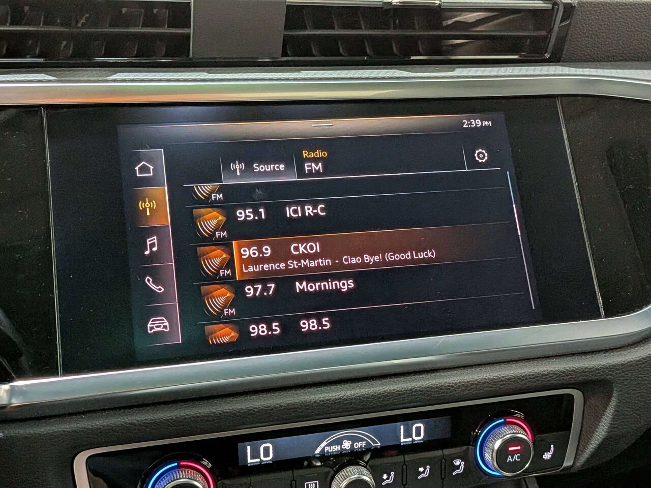 2021 Audi Q3 Progressiv 40 TFSI quattro White Val-David - photo #21