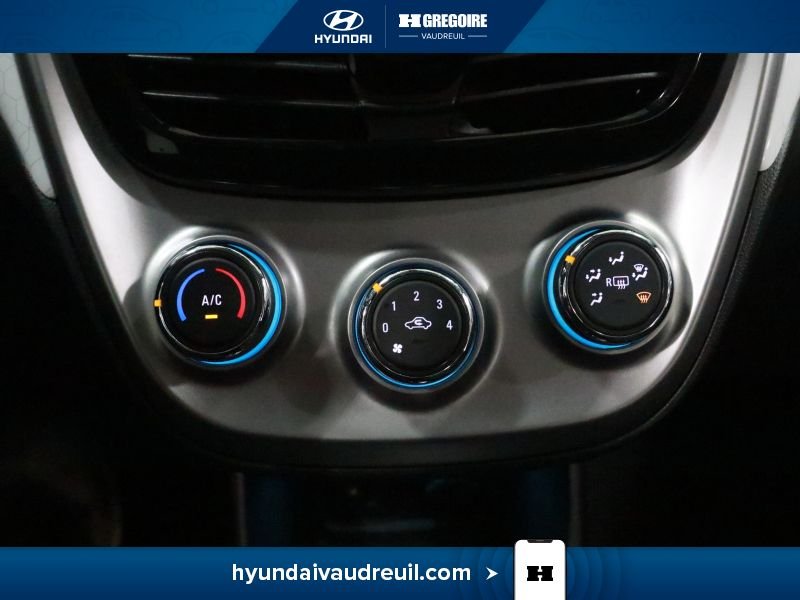 2018 Chevrolet Spark Grey Laval - photo #26