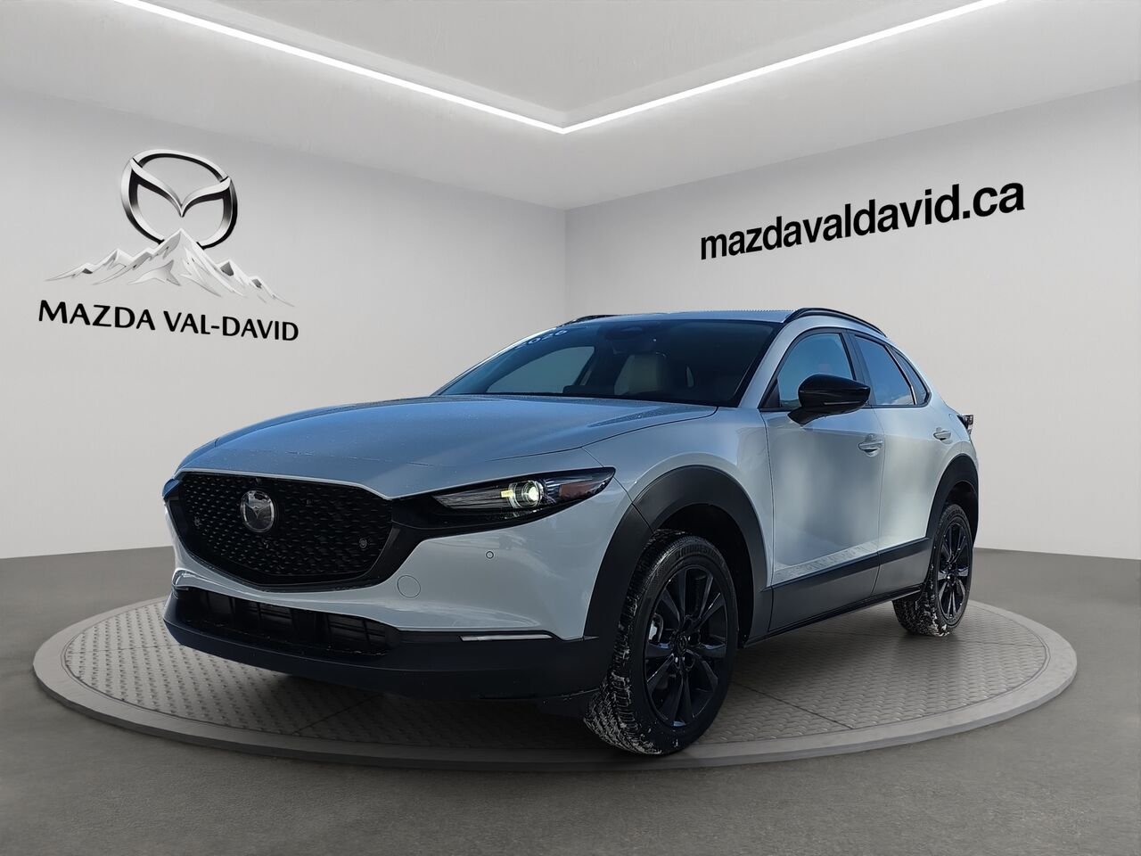 2026 Mazda CX-30 GT turbo, awd, toit ouvrant, Écran 360 degré, Navigation, chargeur sans fil pour cellulaire Aero Grey Metallic Val-David - photo #0