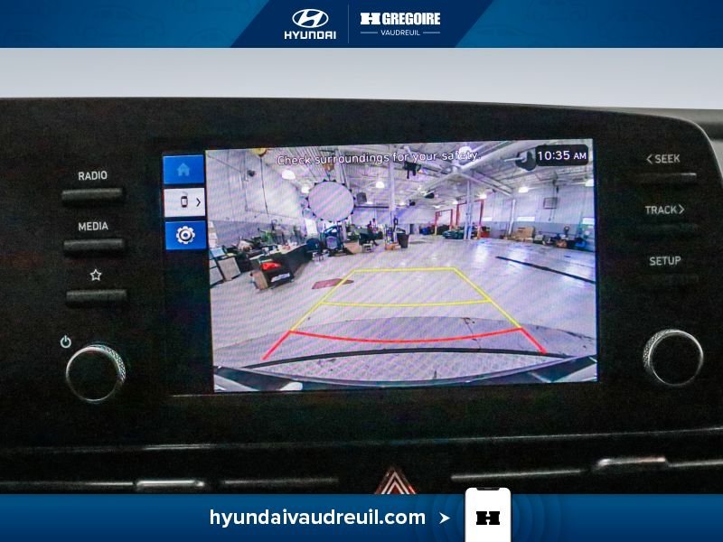 2025 Hyundai Elantra Black Blainville - photo #26