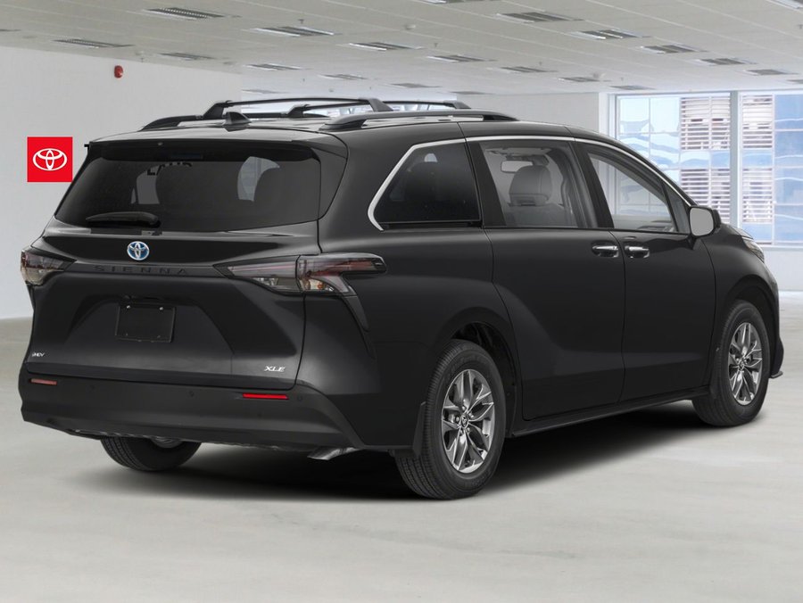2026 Toyota Sienna XLE Midnight Black Metallic