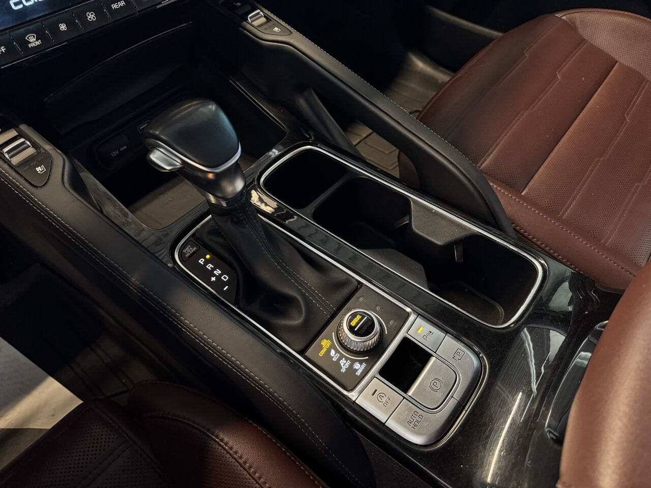 Kia Telluride 2023 Blanc Saint-Eustache - photo #19