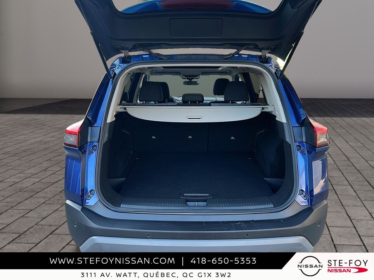 2023 Nissan Rogue SV TI Blue Ste-Foy - photo #5
