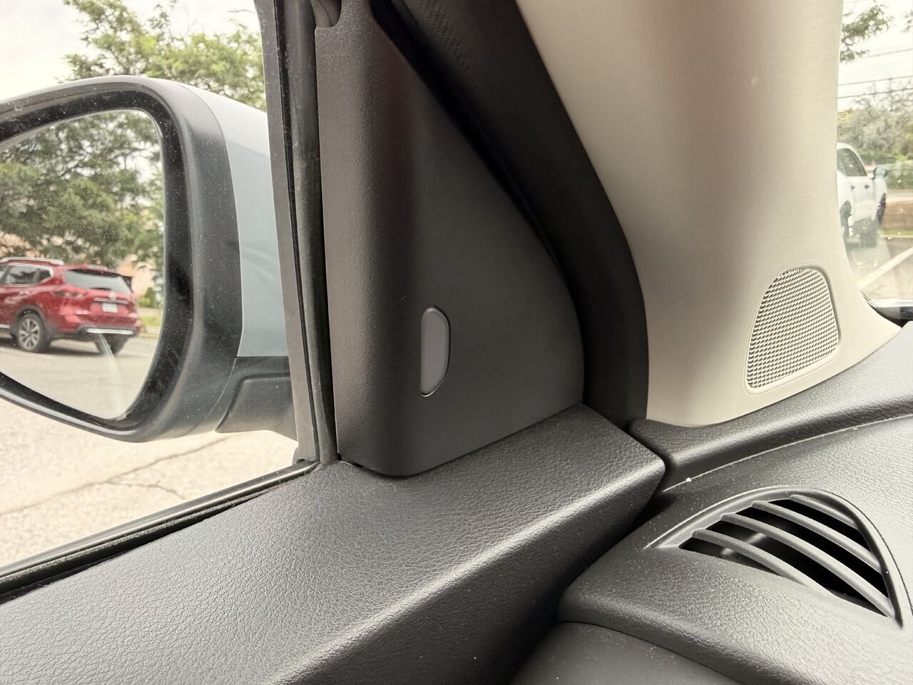 Nissan Kicks SV 2024 Gris Châteauguay - photo #17