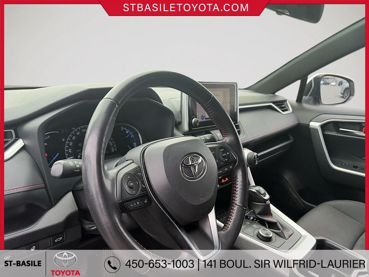 TOYOTA RAV4 PRIME 2023 Blanc Saint-Basile-le-Grand - photo #11