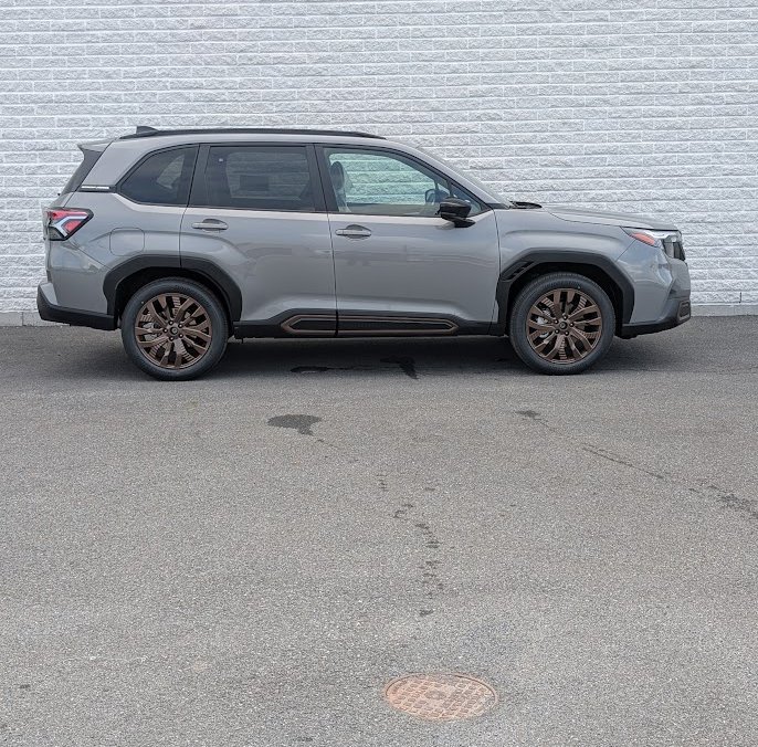 SUBARU Forester SPORT 2026 Roche de rivière nacré